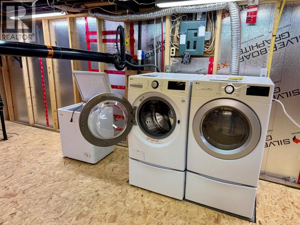 648 Main Street, Pincher Creek, Alberta  T0K 1W0 - Photo 22 - A2271206