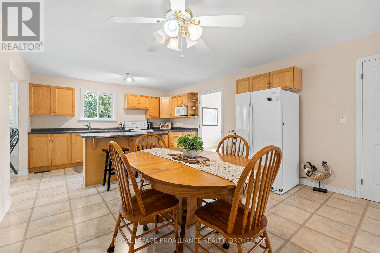 1544 Lake Road, Stone Mills, Ontario  K0K 1Z0 - Photo 10 - X12589496