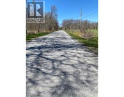 15 Youngs Point Road, Greater Napanee (Greater Napanee), Ca