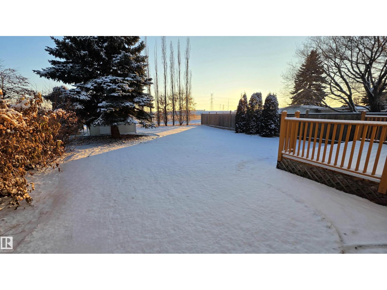 4631 10 Av Nw, Edmonton, Alberta  T6L 4S2 - Photo 30 - E4462384