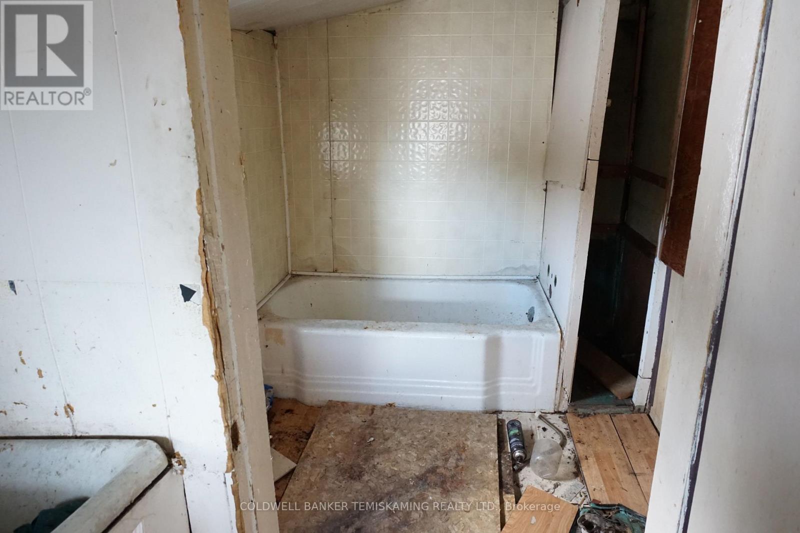 29 First Street, Cobalt, Ontario  P0J 1C0 - Photo 10 - T12536292