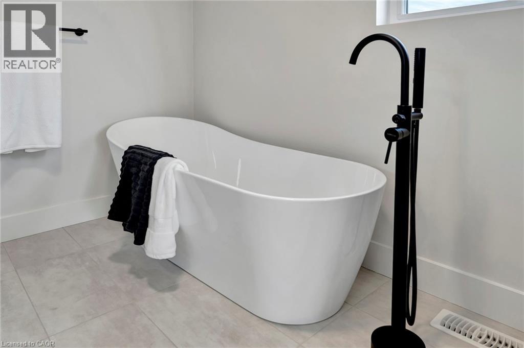 128 Lisgar Avenue, Tillsonburg, Ontario  N4G 3L6 - Photo 28 - 40778670