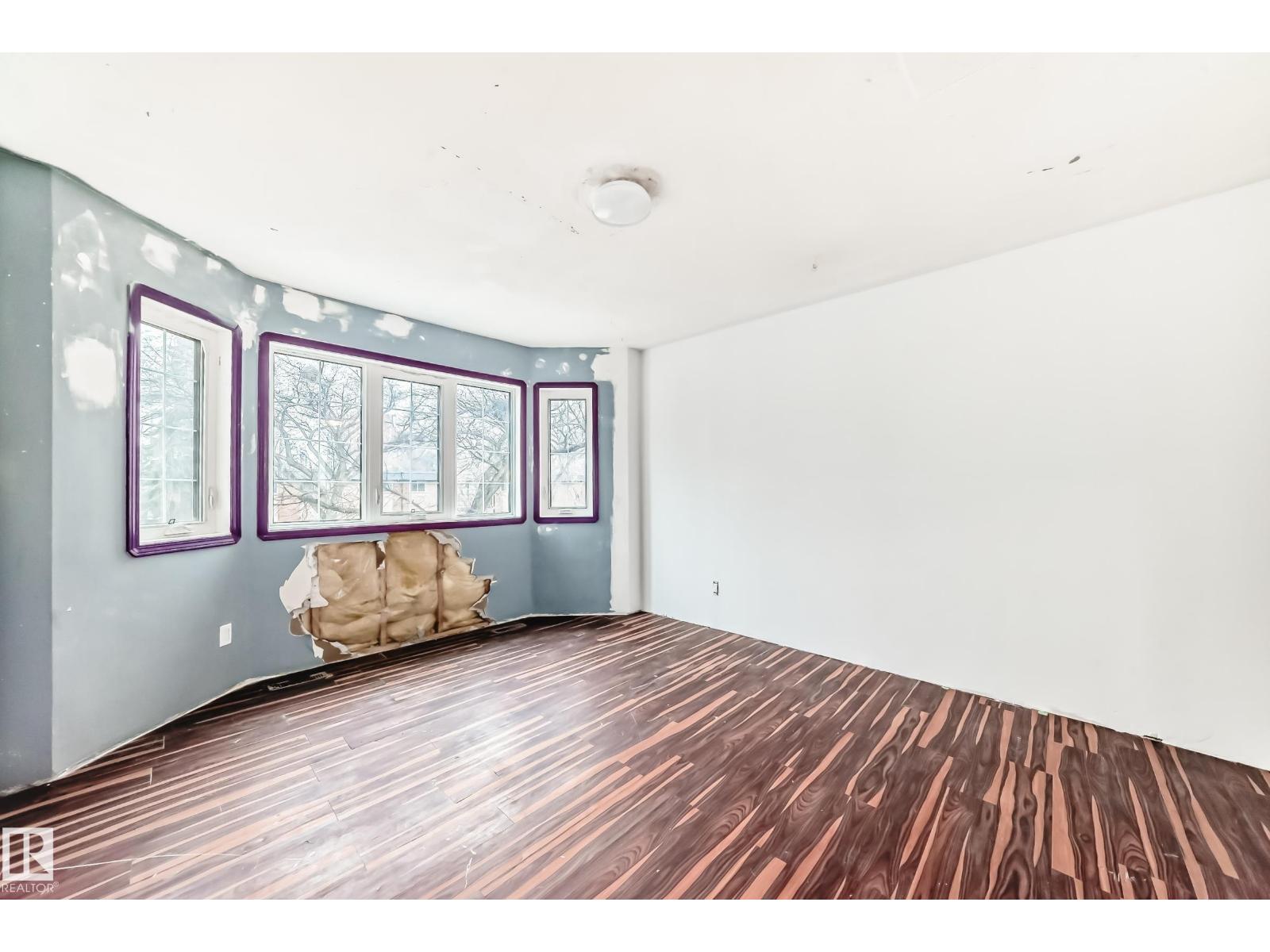 11642 103 Av Nw, Edmonton, Alberta  T5H 2W6 - Photo 8 - E4467125