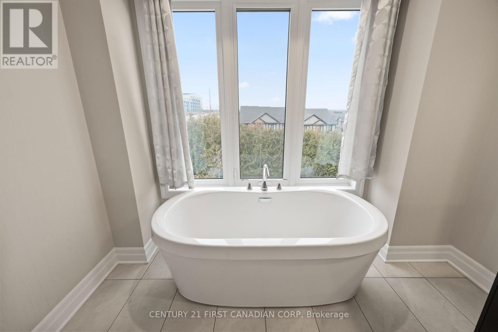 2 - 555 Sunningdale Road E, London North, Ontario  N5X 4B3 - Photo 29 - X12589440