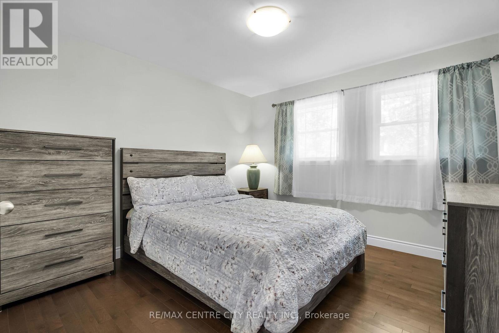 1951 Duluth Crescent, London East, Ontario  N5V 5C9 - Photo 17 - X12589546