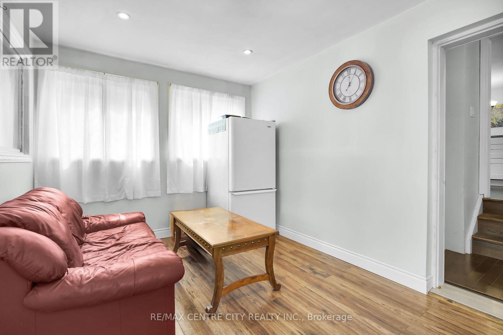 1951 Duluth Crescent, London East, Ontario  N5V 5C9 - Photo 31 - X12589546