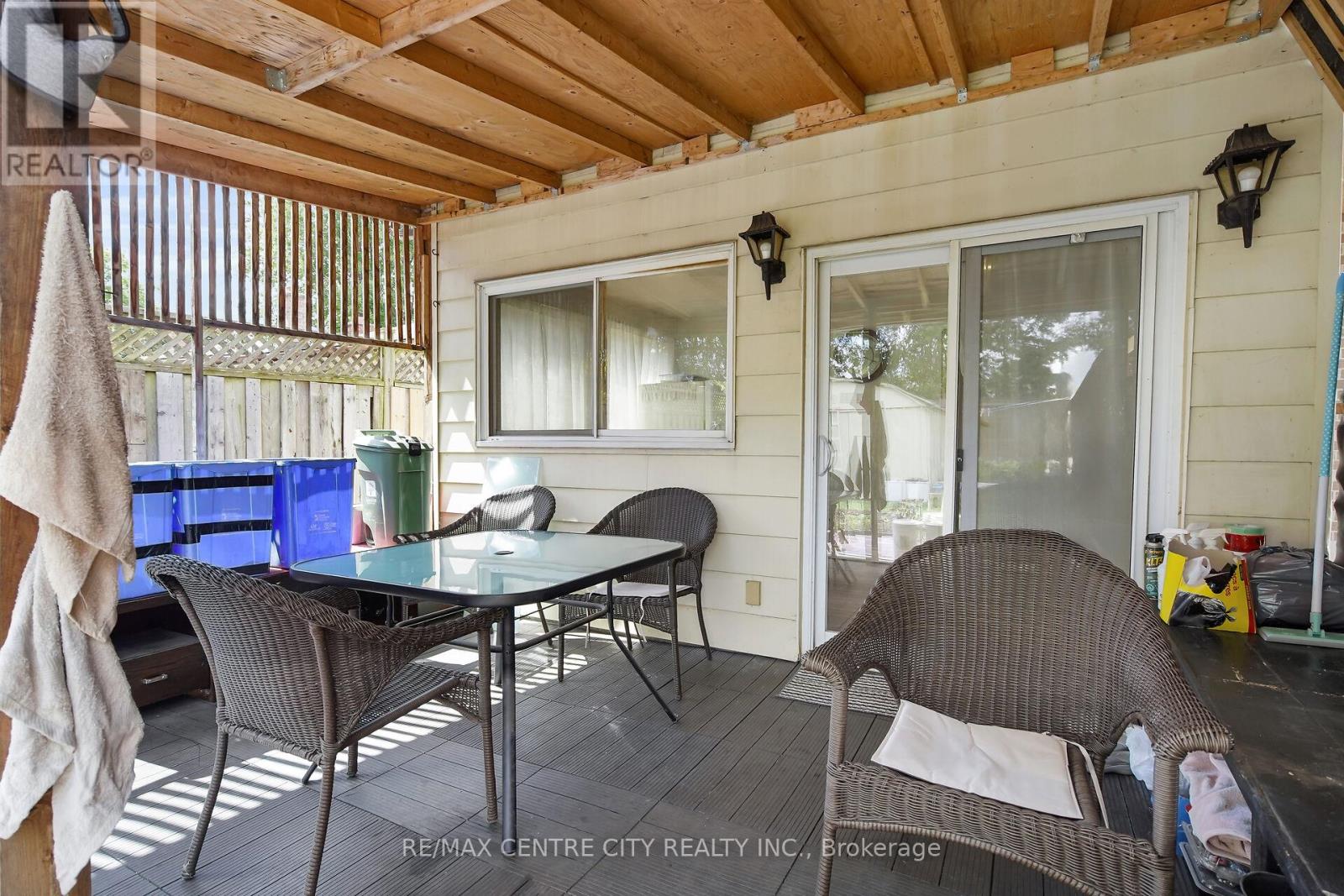 1951 Duluth Crescent, London East, Ontario  N5V 5C9 - Photo 34 - X12589546