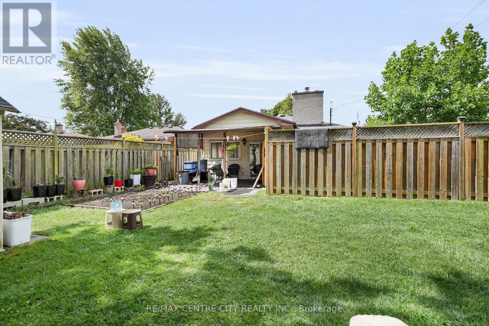 1951 Duluth Crescent, London East, Ontario  N5V 5C9 - Photo 35 - X12589546