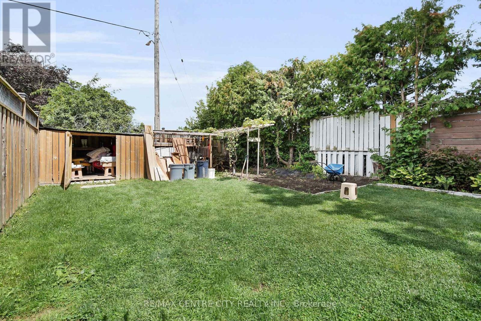 1951 Duluth Crescent, London East, Ontario  N5V 5C9 - Photo 36 - X12589546