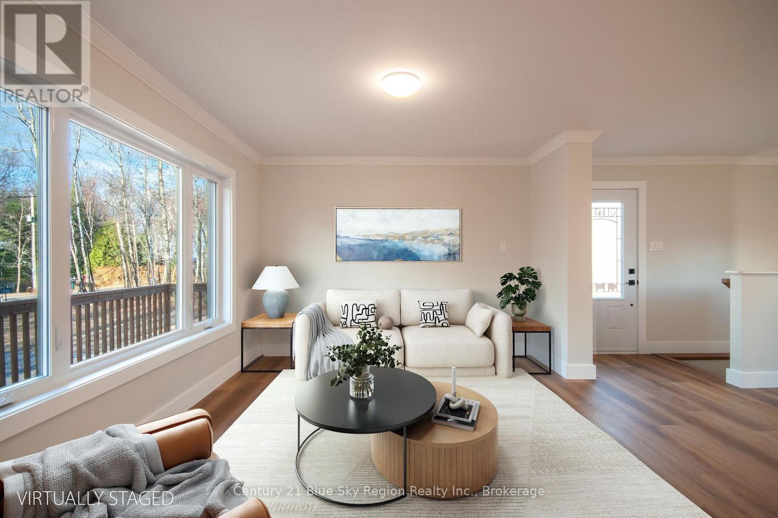 335 Waltonian Drive, Callander, Ontario  P0H 1H0 - Photo 8 - X12542490