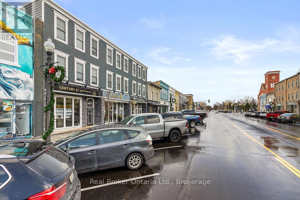 174 High Street, Saugeen Shores, Ontario  N0H 2L0 - Photo 2 - X12438828