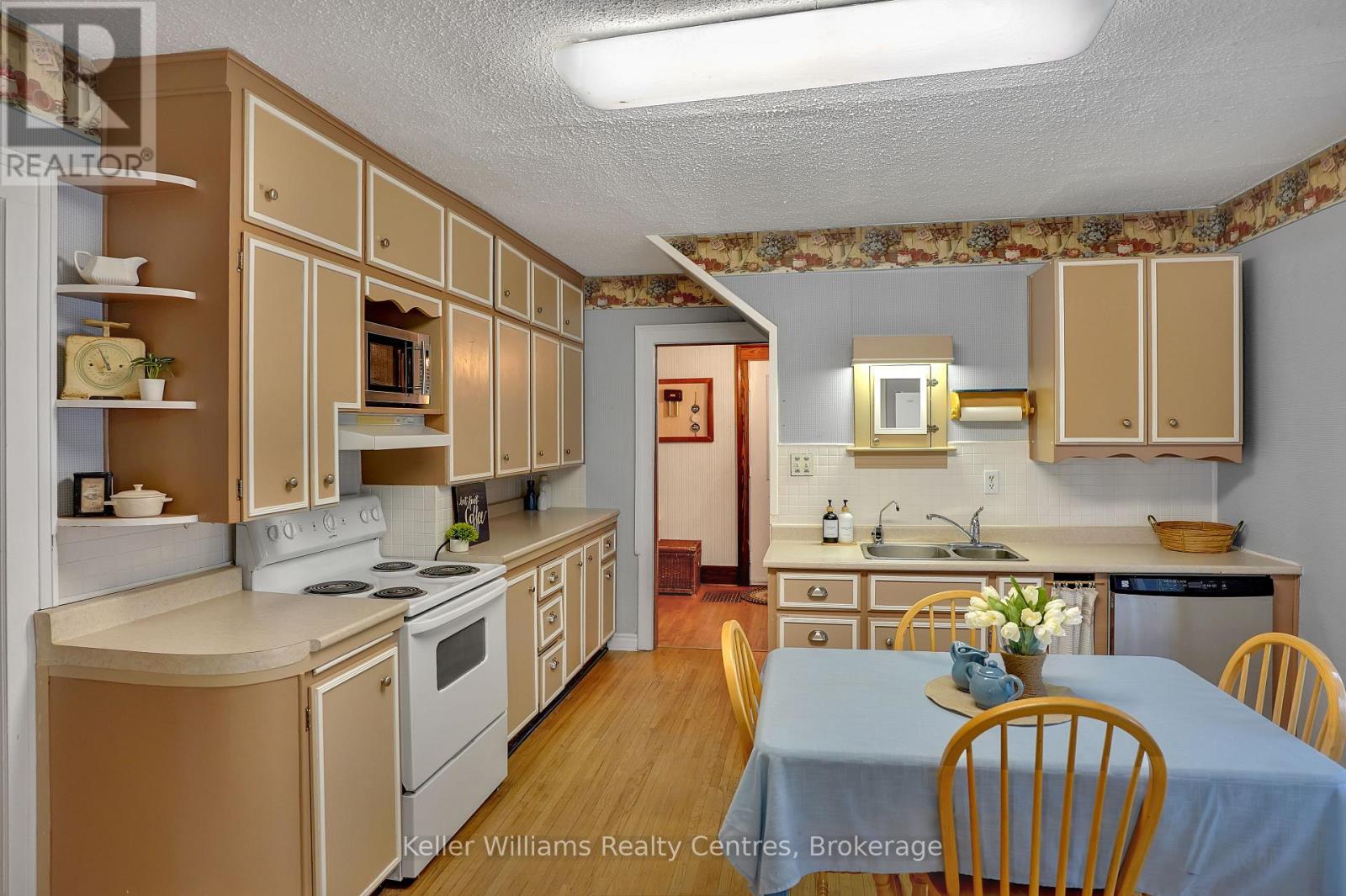 50 Sydenham Road, Grey Highlands, Ontario N0C 1E0 - Photo 16 - X12584794