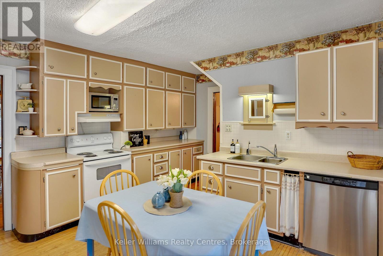 50 Sydenham Road, Grey Highlands, Ontario N0C 1E0 - Photo 17 - X12584794