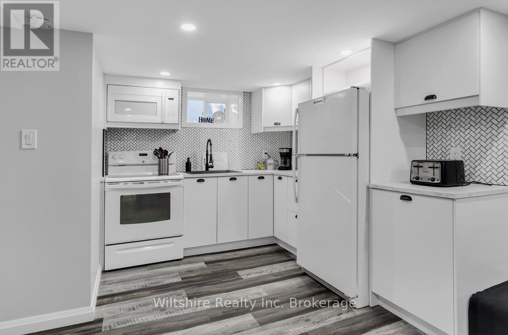 3 Mary Street E, St. Thomas, Ontario  N5R 2V7 - Photo 7 - X12589554