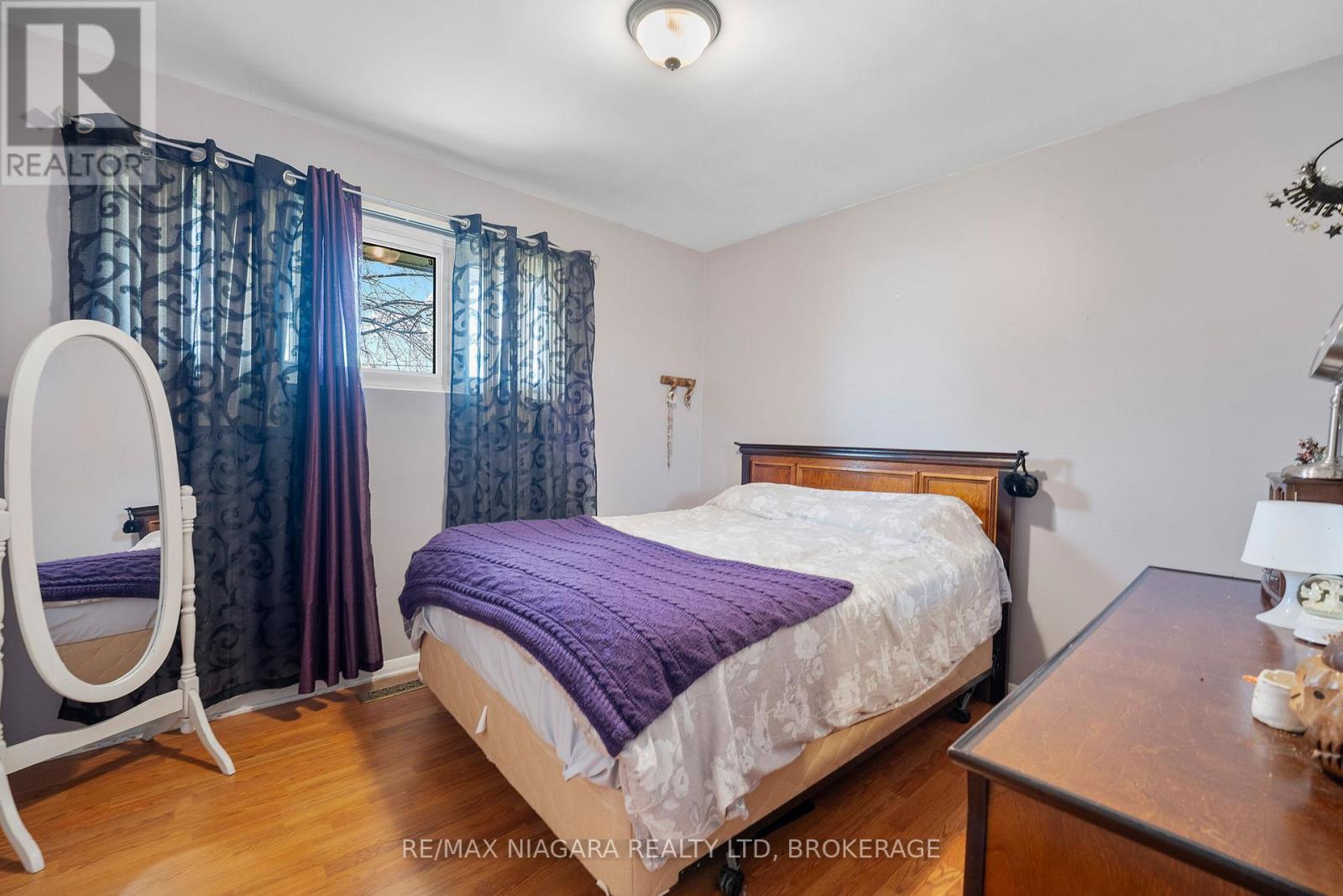 3071 Basswood Court, Niagara Falls, Ontario  L2J 2G9 - Photo 12 - X12589450