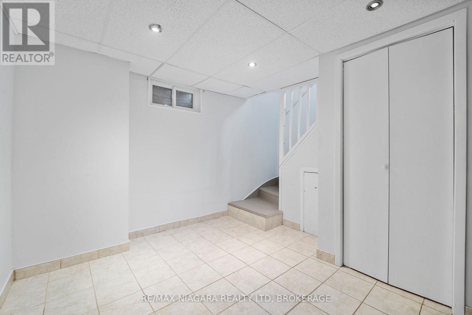 3071 Basswood Court, Niagara Falls, Ontario  L2J 2G9 - Photo 16 - X12589450