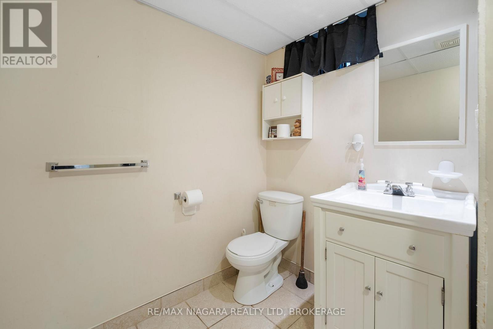 3071 Basswood Court, Niagara Falls, Ontario  L2J 2G9 - Photo 20 - X12589450