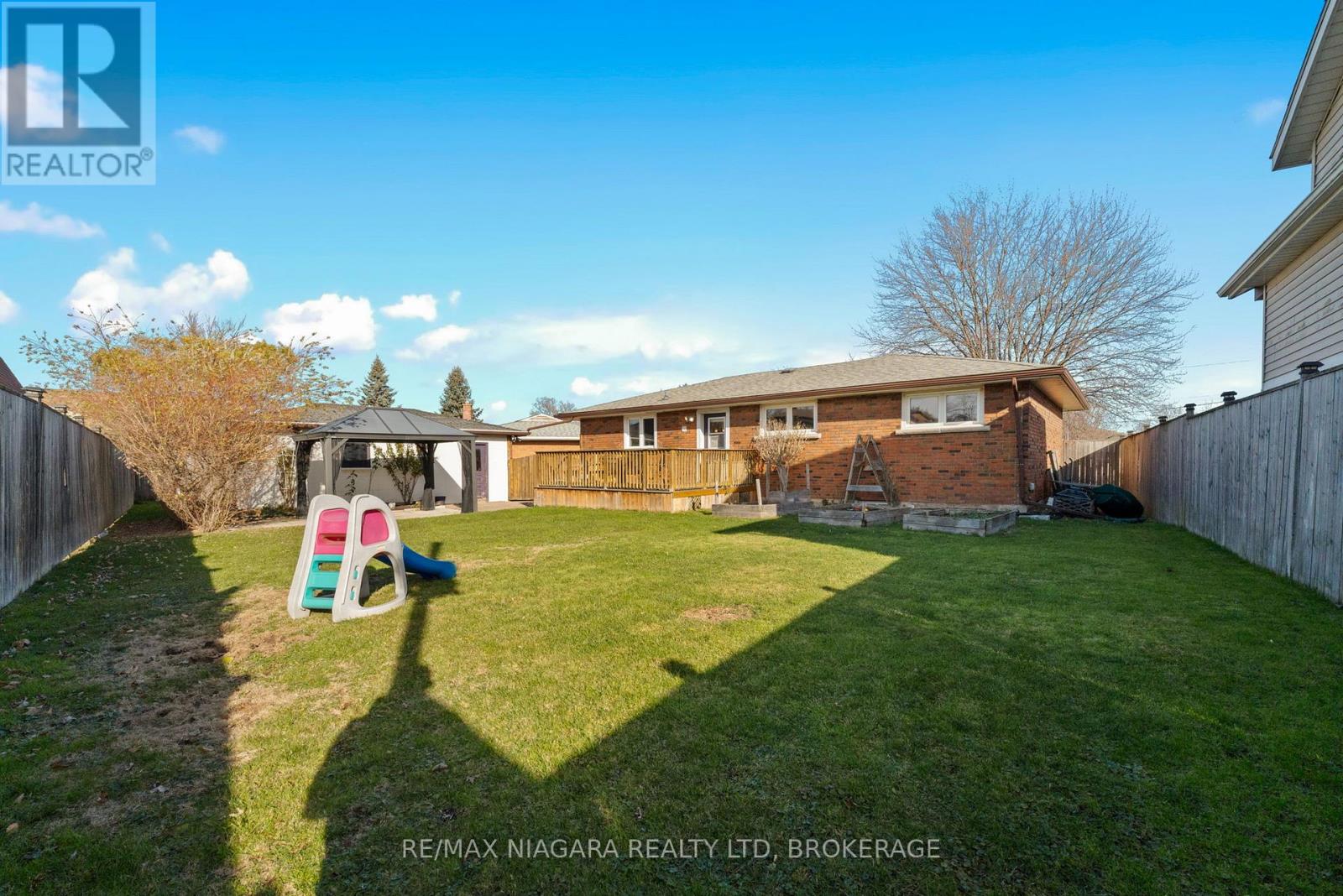 3071 Basswood Court, Niagara Falls, Ontario  L2J 2G9 - Photo 22 - X12589450
