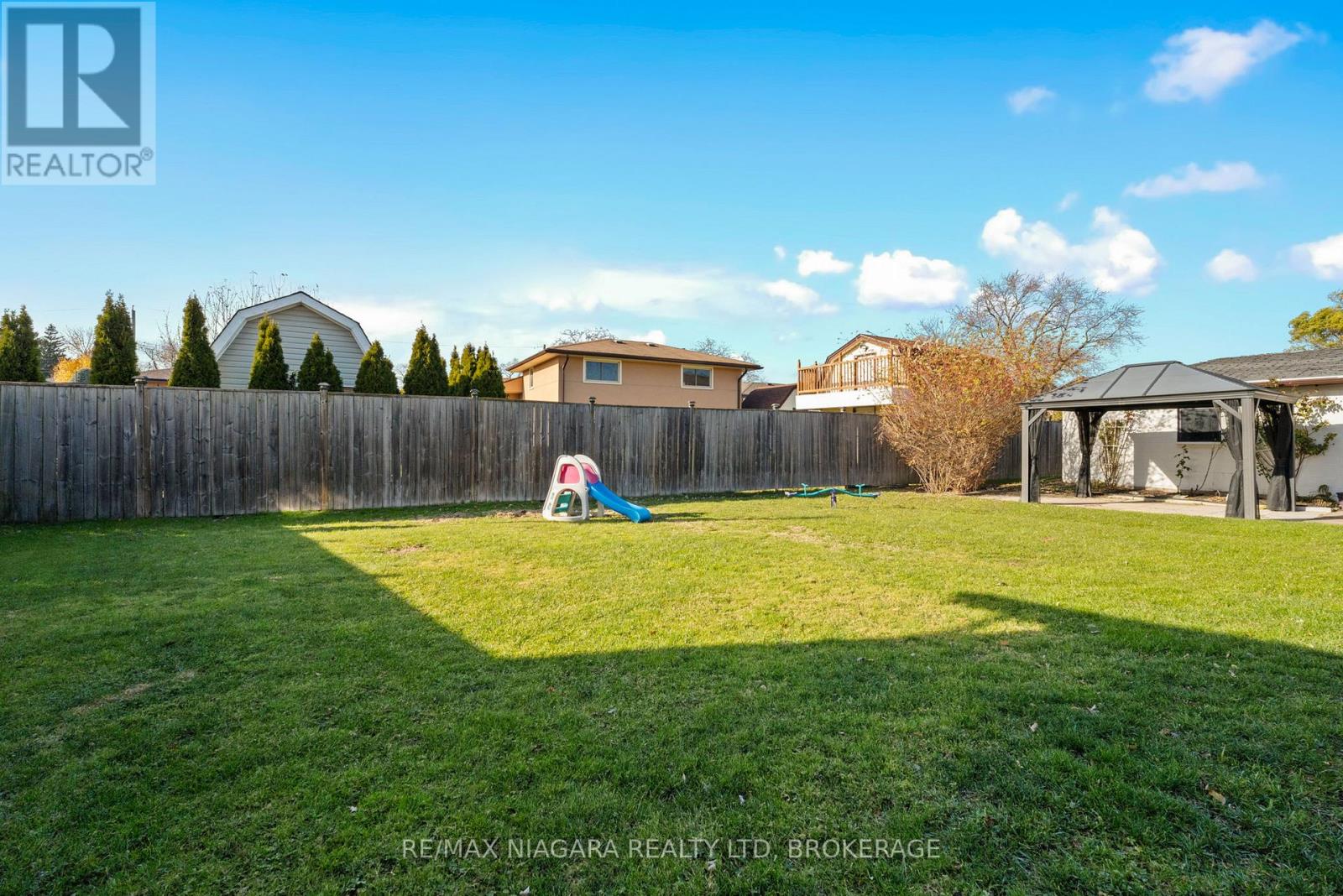 3071 Basswood Court, Niagara Falls, Ontario  L2J 2G9 - Photo 23 - X12589450