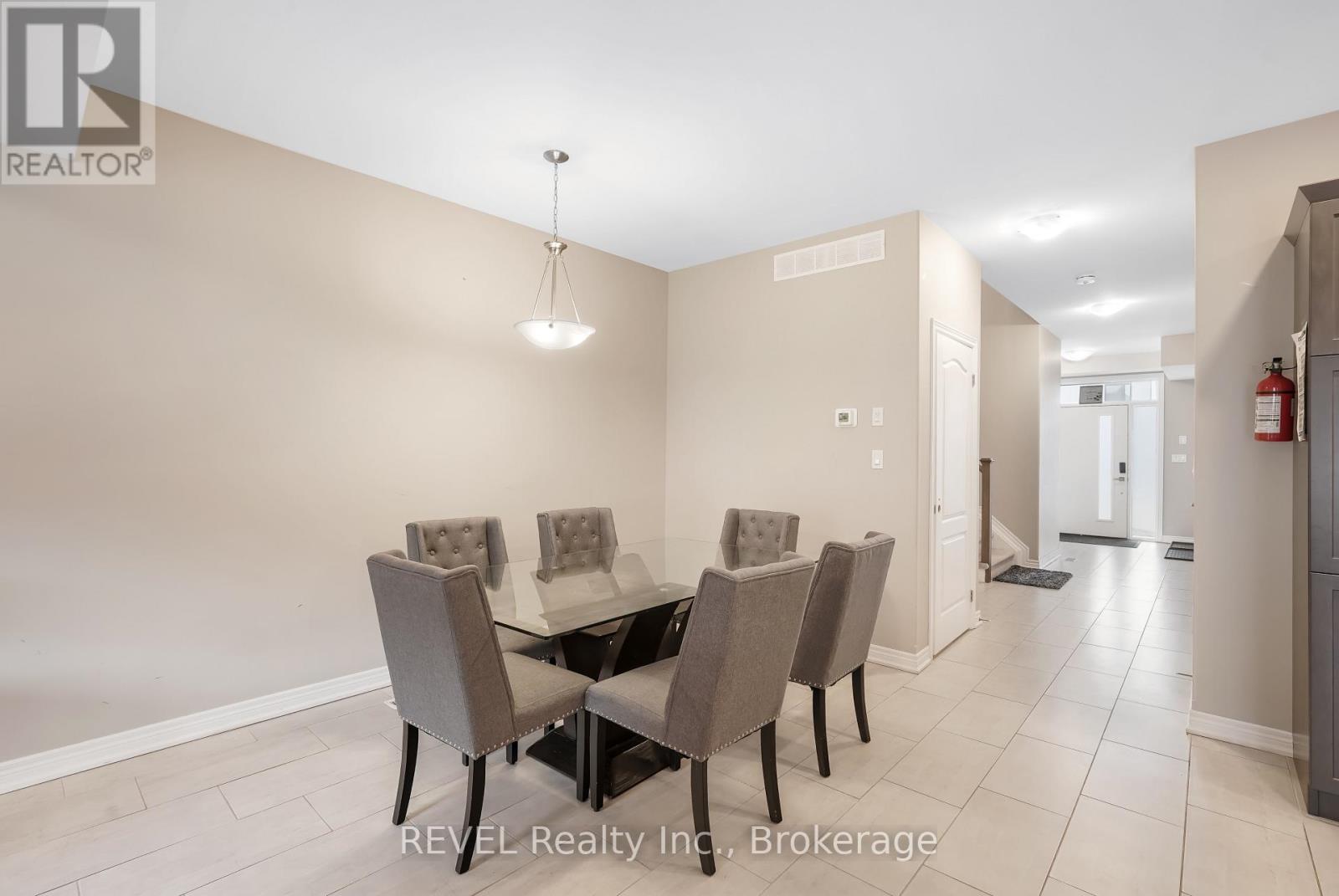 7185 Parsa Street, Niagara Falls, Ontario  L2H 3T1 - Photo 10 - X12589454