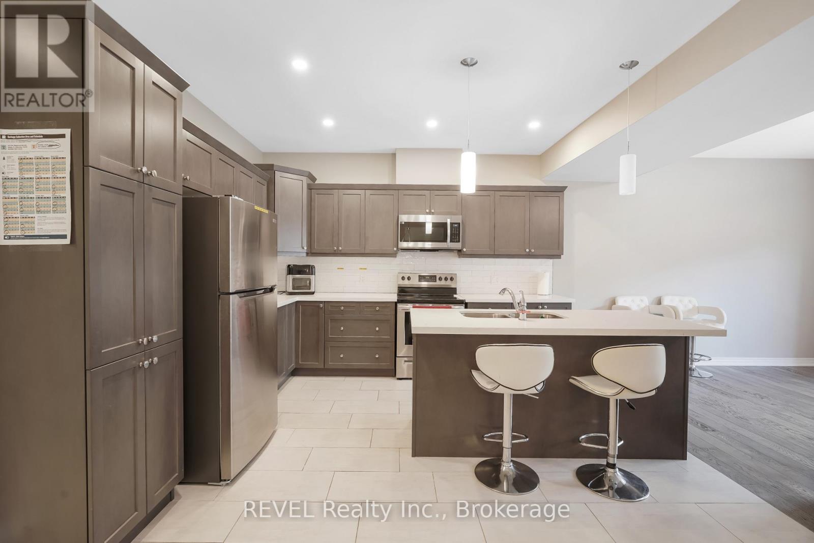 7185 Parsa Street, Niagara Falls, Ontario  L2H 3T1 - Photo 9 - X12589454