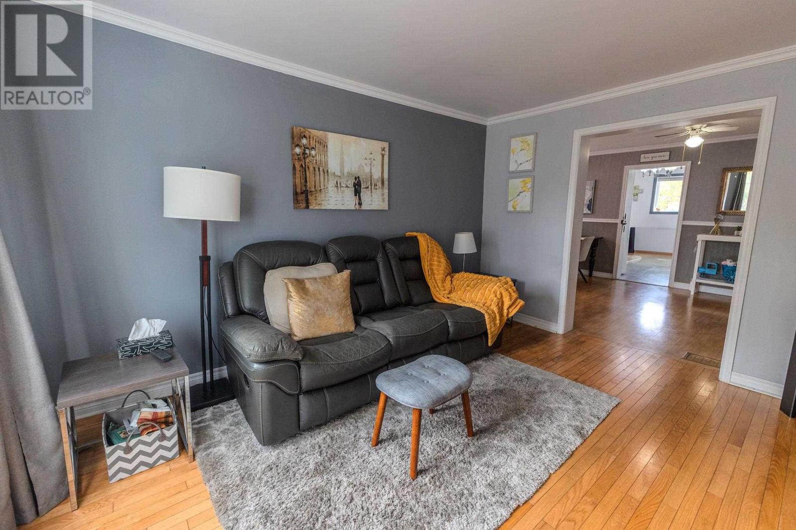 337 North St, Sault Ste. Marie, Ontario P6B 2A7 - Photo 10 - SM253145