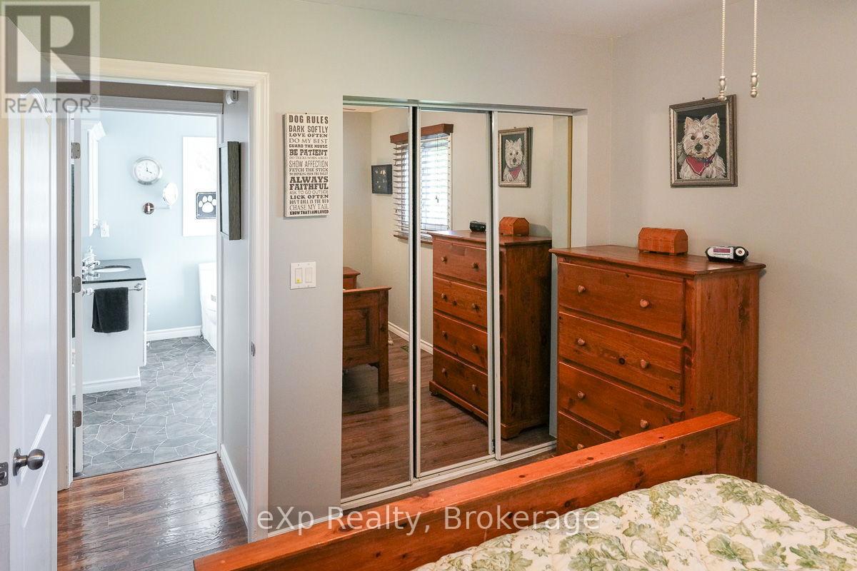 179422 Grey Road 17, Georgian Bluffs, Ontario N0H 2T0 - Photo 11 - X12589490