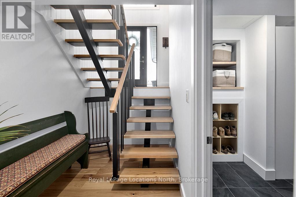 9 Shirley Court, Blue Mountains, Ontario  N0H 2P0 - Photo 23 - X12589624