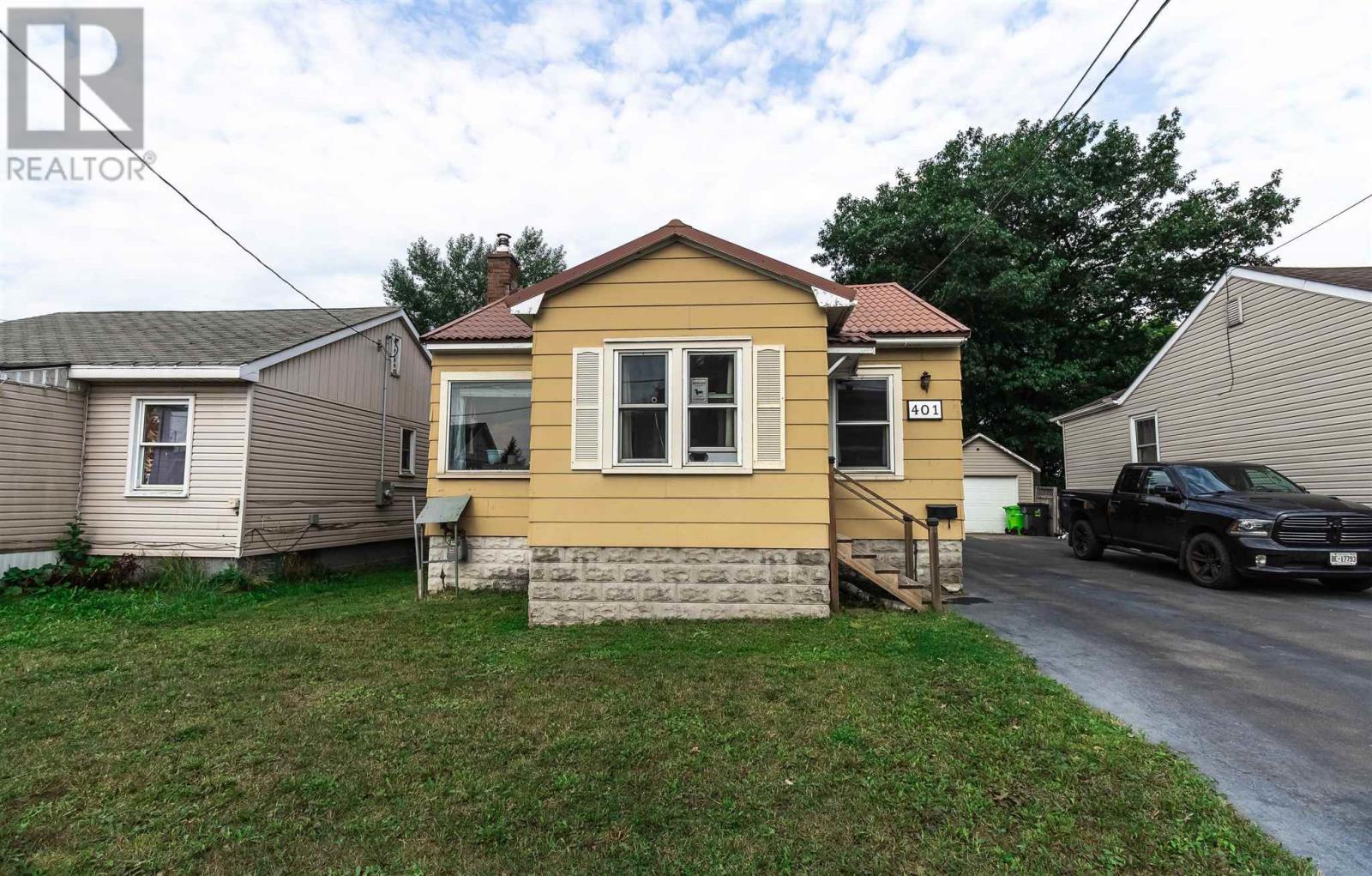 401 Second Ave, Sault Ste. Marie, Ontario P6C 4N4 - Photo 4 - SM253379