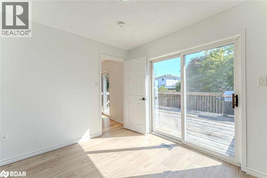 9 Kestrel Court Unit# Upper, Barrie, Ontario  L4M 6P6 - Photo 6 - 40791457