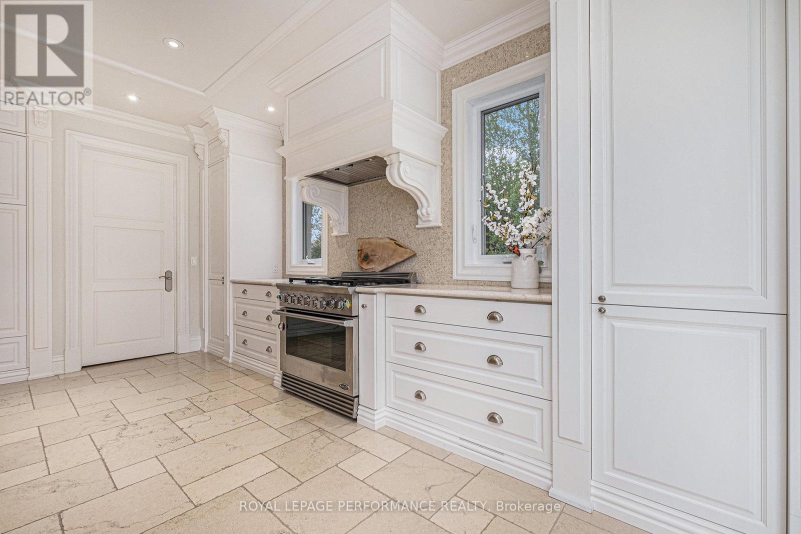 1413 Blackhorse Court, Ottawa, Ontario  K4M 0A6 - Photo 13 - X12189634