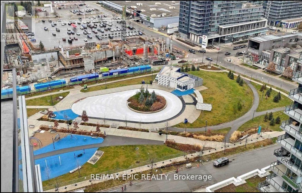 1010 - 80 Queens Wharf Road, Toronto, Ontario  M5V 0J3 - Photo 11 - C12589434