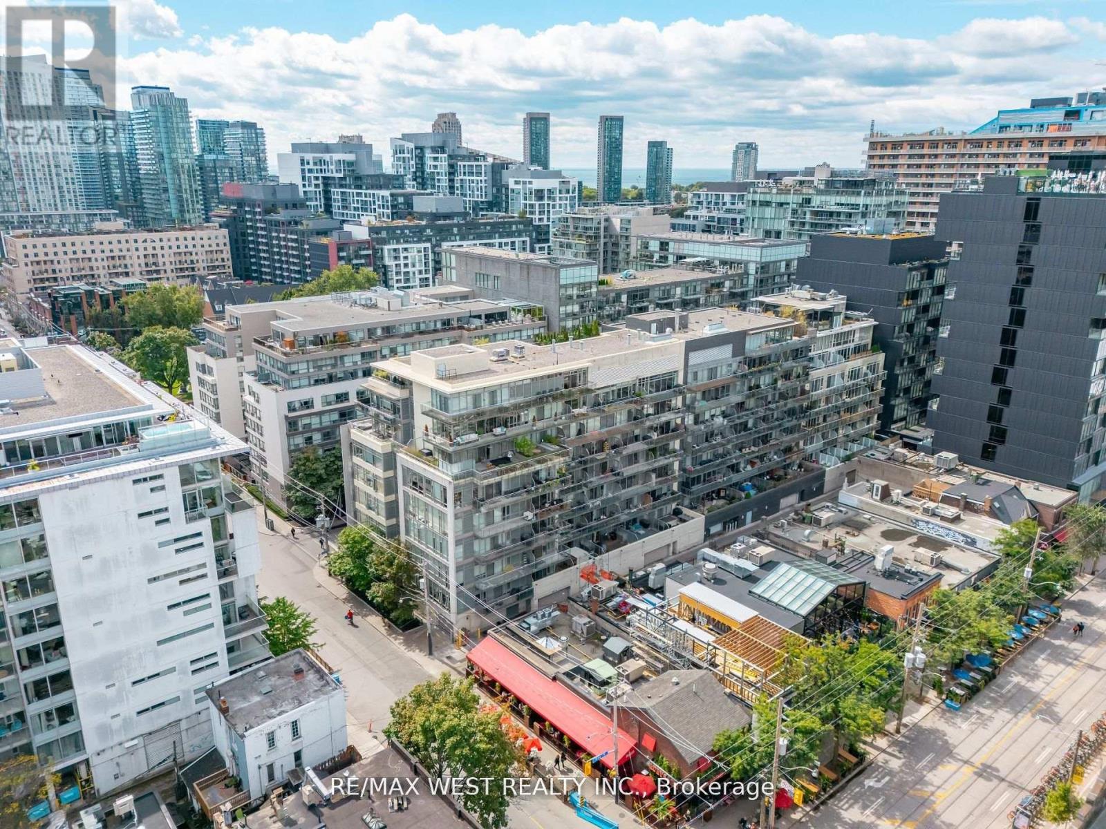 212 - 66 Portland Street, Toronto (Waterfront Communities), Ontario  M5V 2M6 - Photo 22 - C12589498