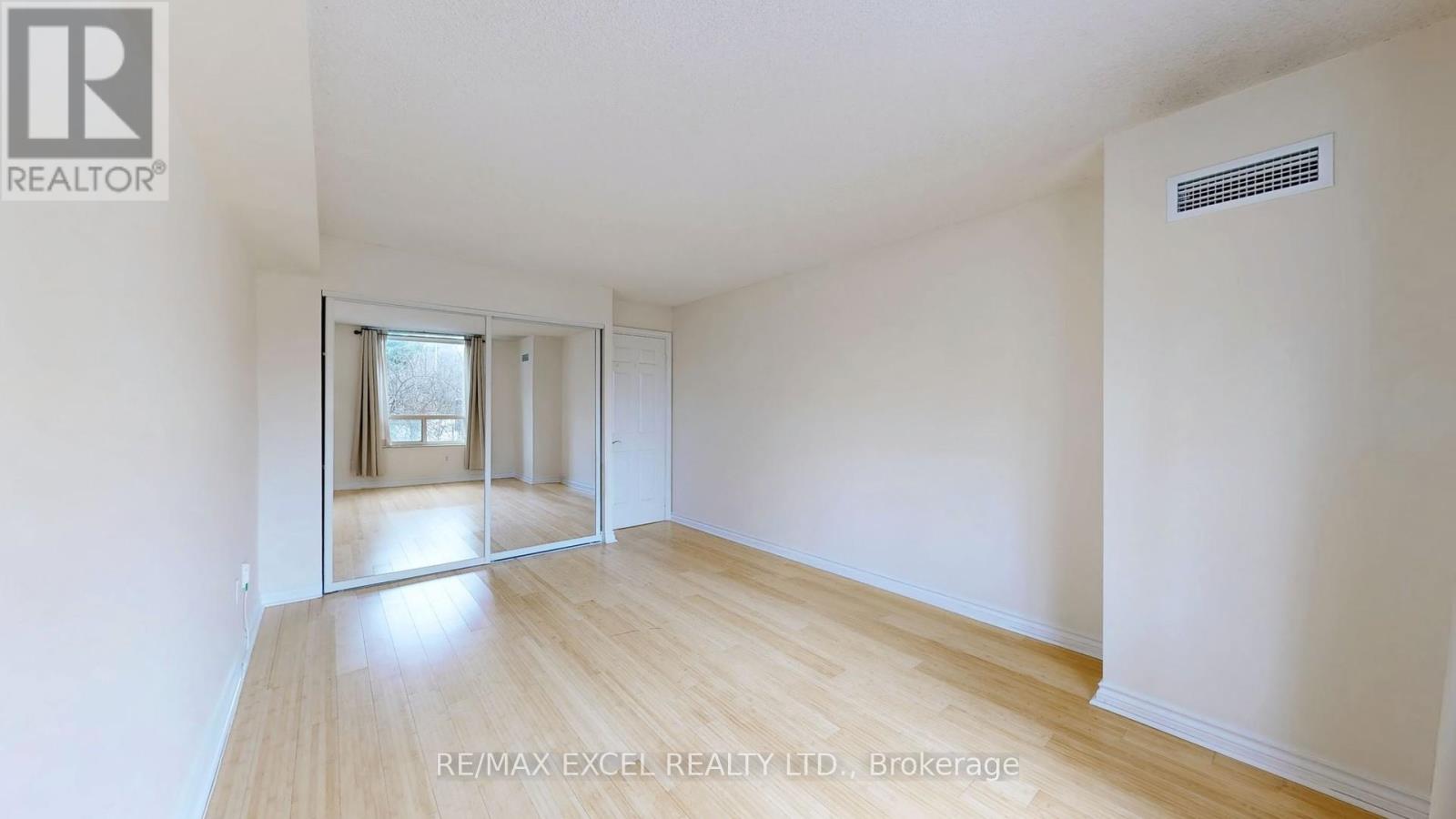 111 - 1210 Don Mills Road, Toronto, Ontario  M3B 3N9 - Photo 9 - C12589522