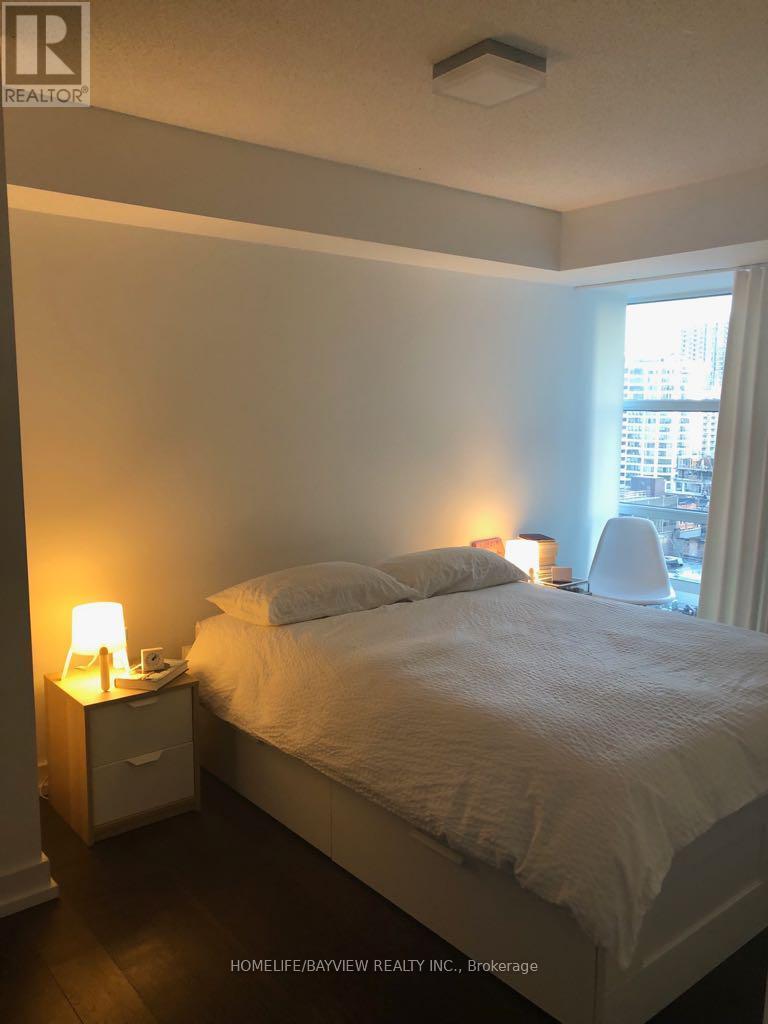 1201 - 11 St Joseph Street, Toronto, Ontario  M4Y 3G4 - Photo 26 - C12589560