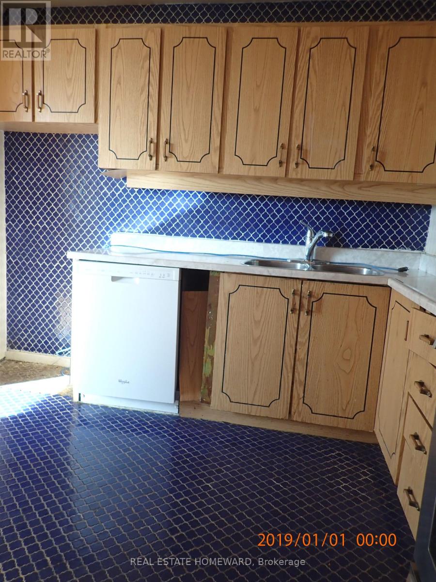 2201 - 715 Don Mills Road, Toronto, Ontario M3C 1S5 - Photo 17 - C12589568