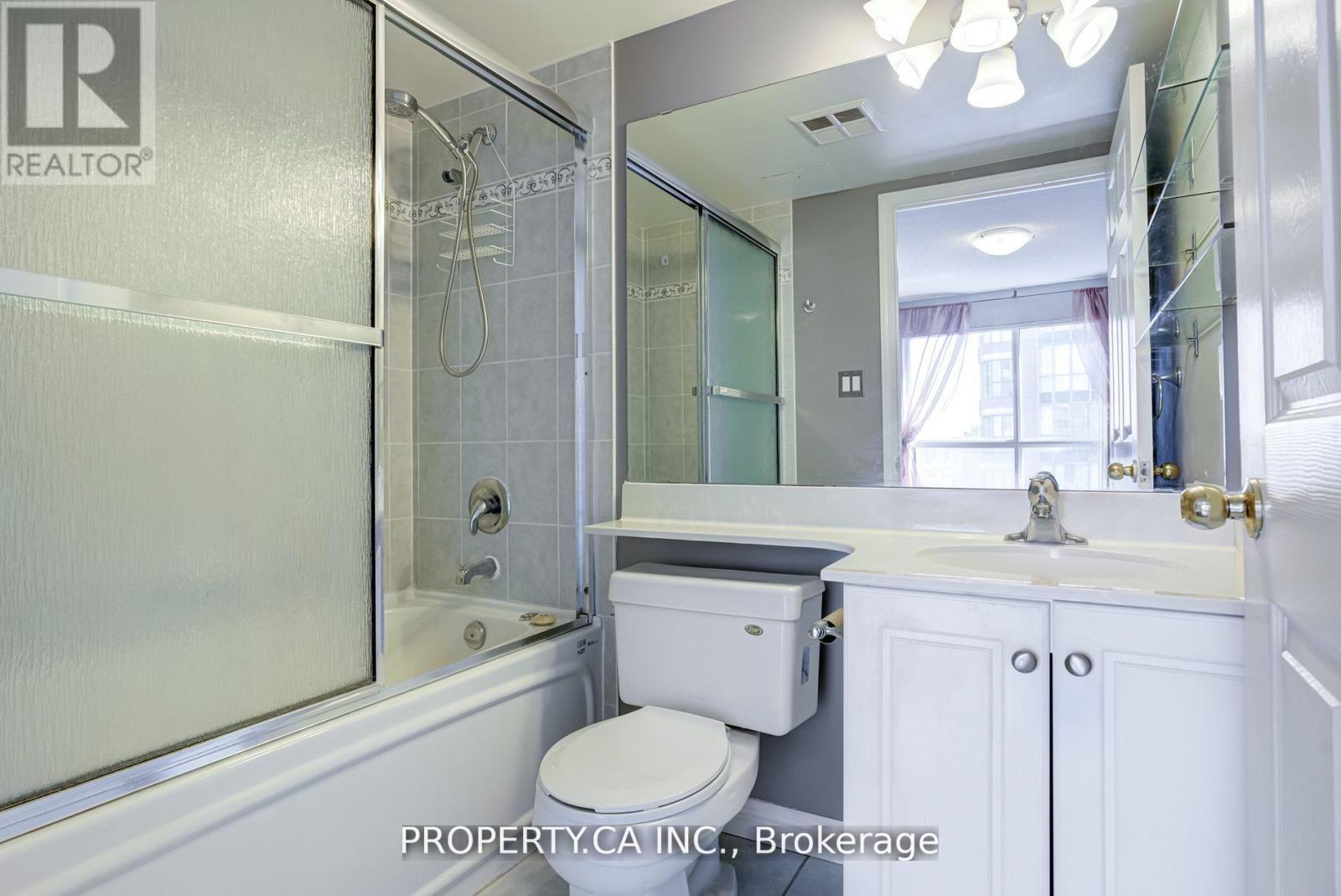 1503 - 7 Lorraine Drive, Toronto, Ontario  M2N 7H2 - Photo 17 - C12589608