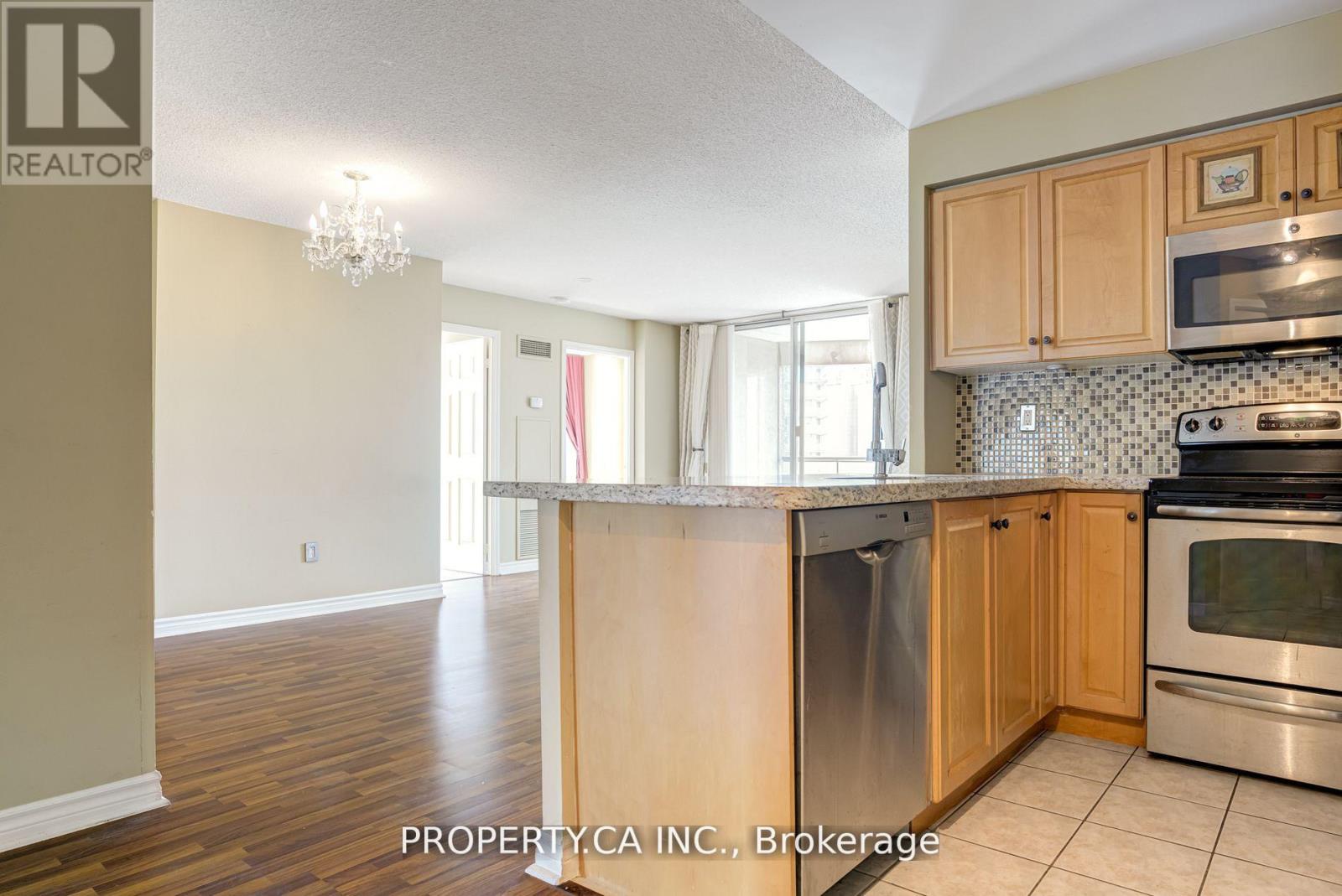 1503 - 7 Lorraine Drive, Toronto, Ontario  M2N 7H2 - Photo 4 - C12589608