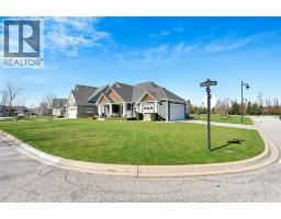 554 Gold Coast Drive, Amherstburg, Ca