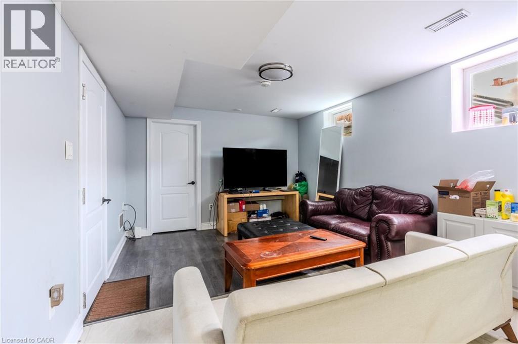 643 Doon South Drive Unit# Lower, Kitchener, Ontario  N2P 2X5 - Photo 4 - 40791002