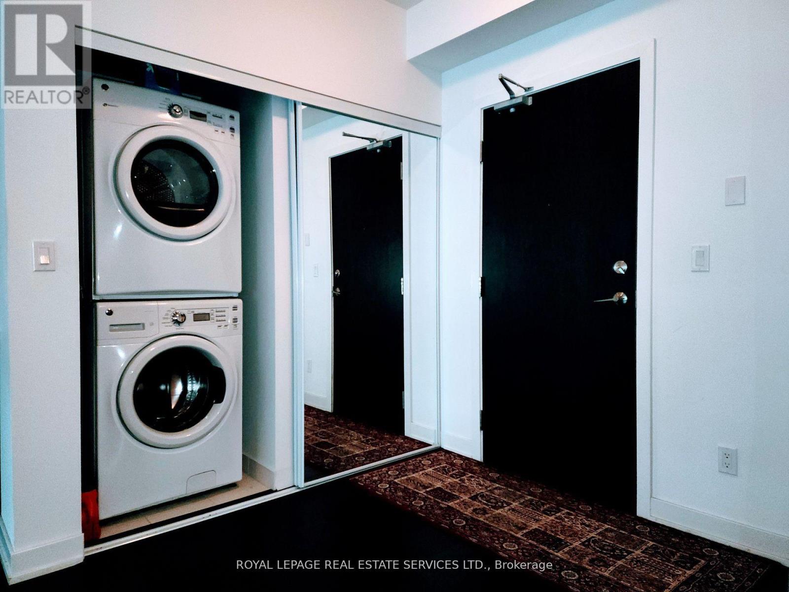 517 - 50 Bruyeres Mews, Toronto, Ontario  M5V 0H8 - Photo 13 - C12460691