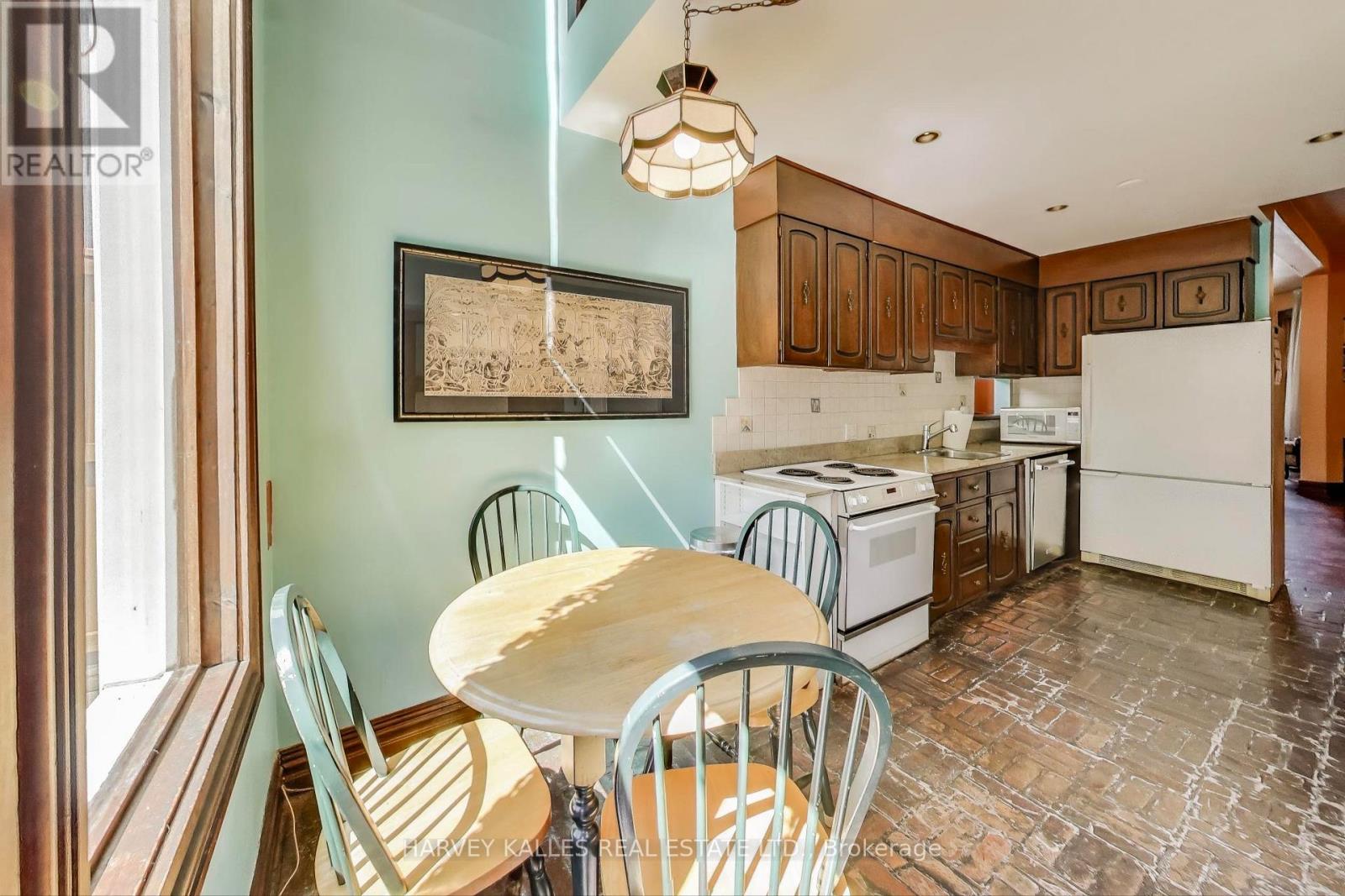 39 Birch Avenue, Toronto, Ontario  M4V 1E1 - Photo 11 - C12589428