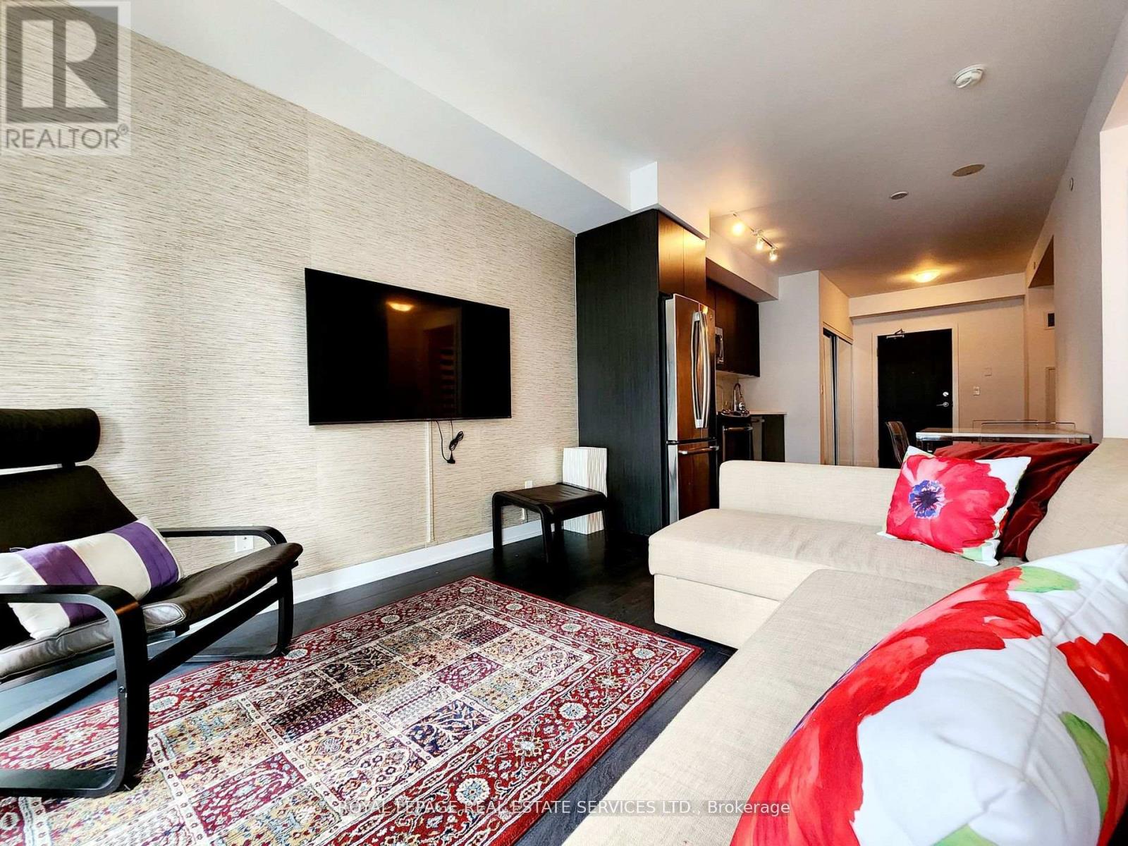 517 - 50 Bruyeres Mews, Toronto, Ontario  M5V 0H8 - Photo 6 - C12460691