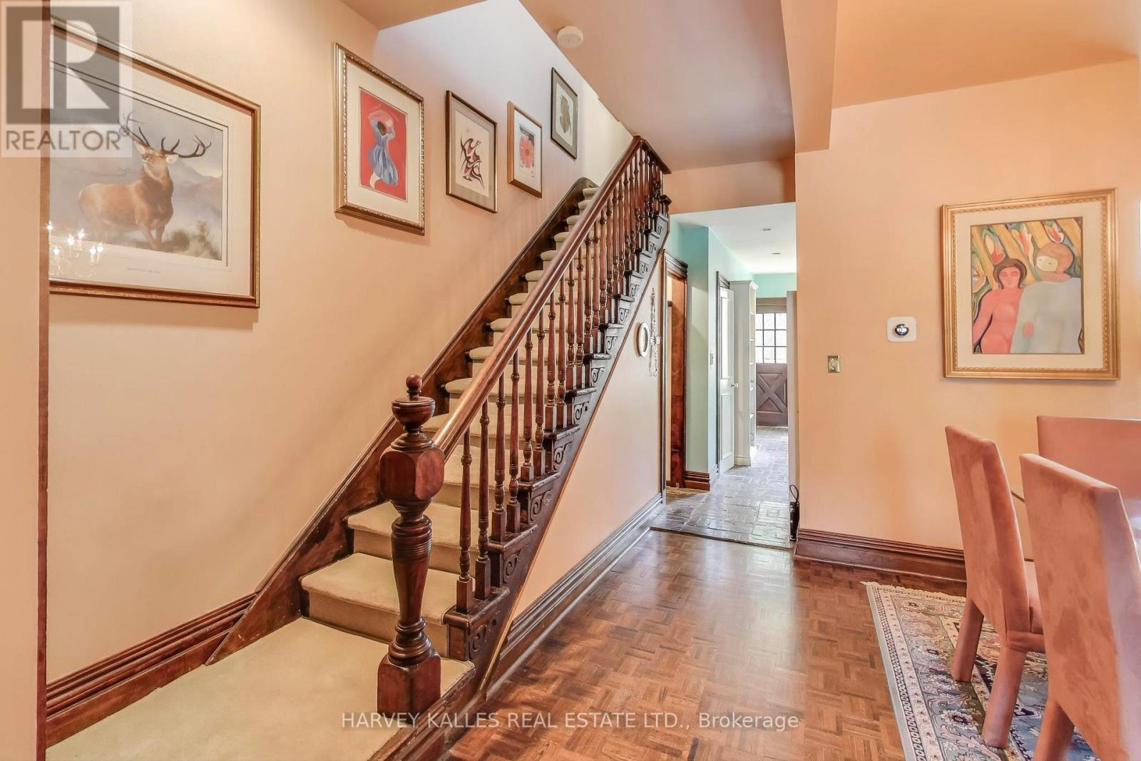 39 Birch Avenue, Toronto, Ontario  M4V 1E1 - Photo 3 - C12589428