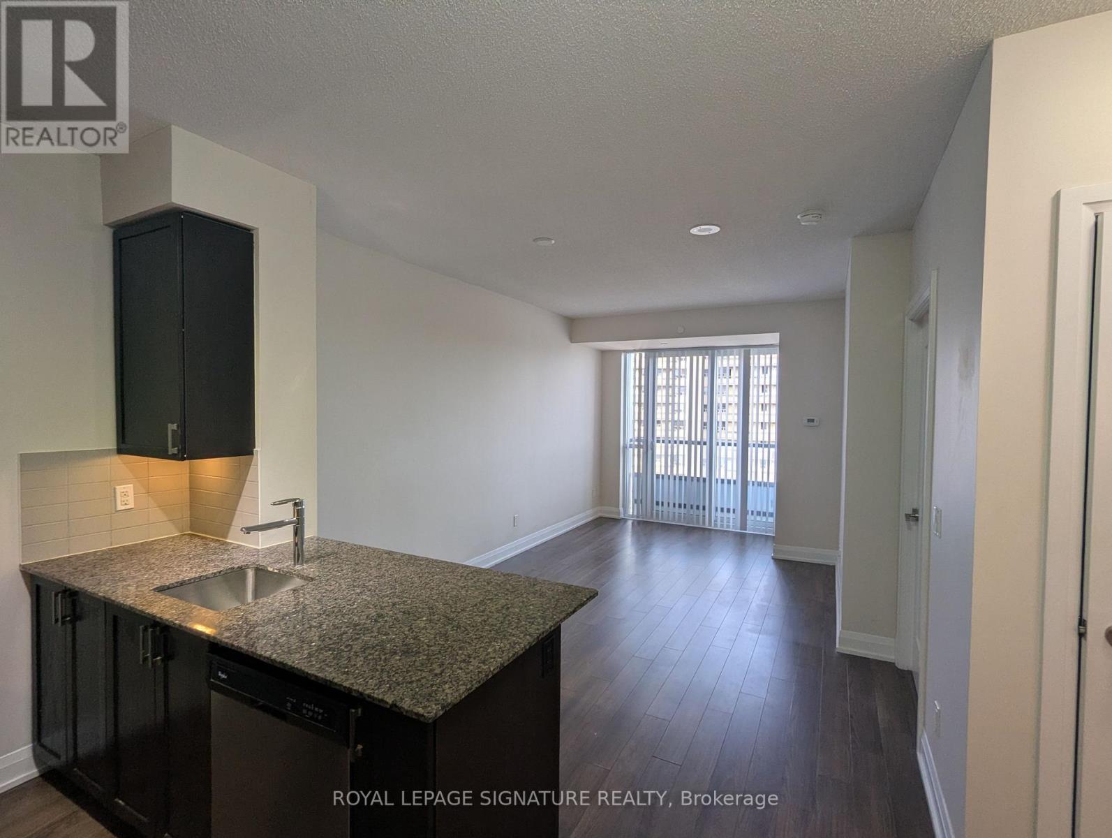 1407 - 18 Graydon Hall Drive, Toronto, Ontario  M3A 0A4 - Photo 3 - C12589436