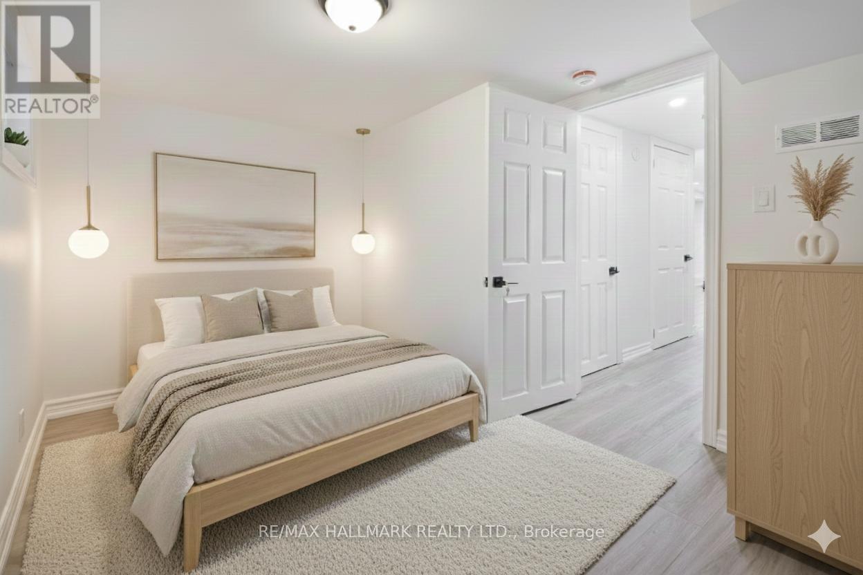 208 Cedarvale Avenue, Toronto, Ontario  M4C 4K2 - Photo 3 - E12589528