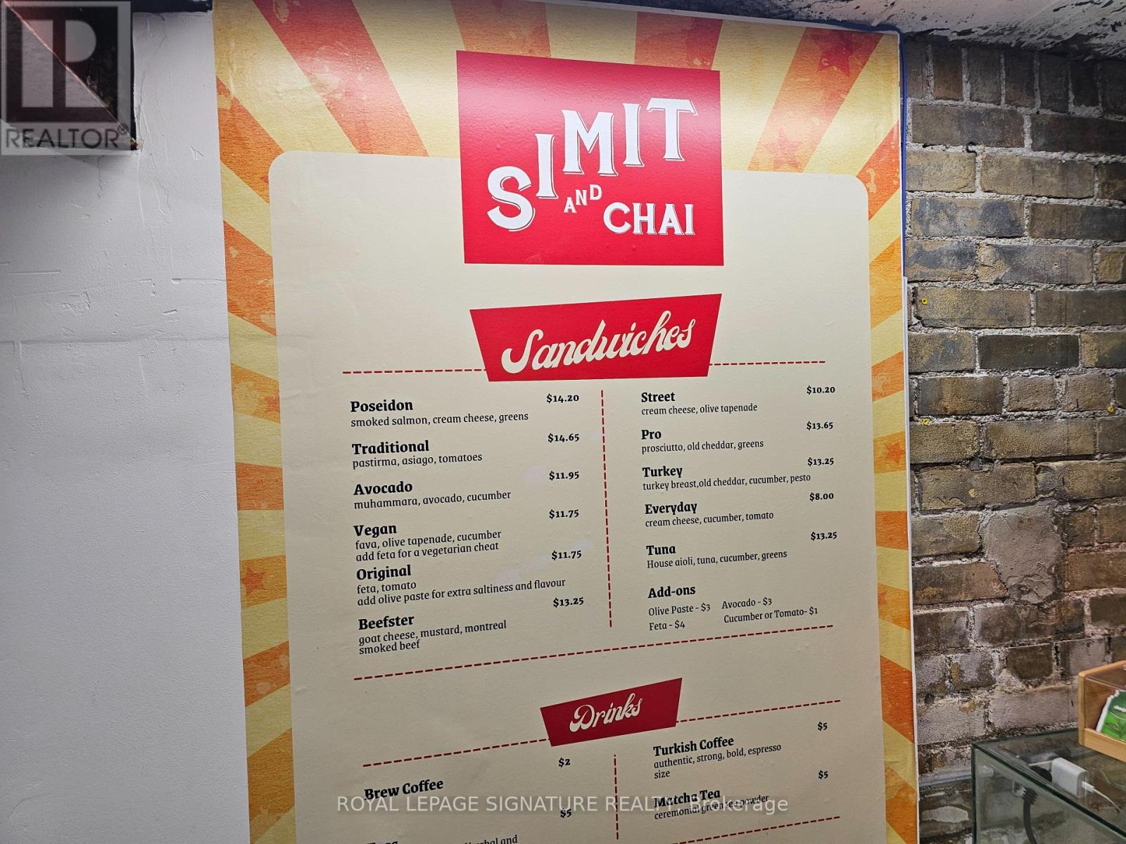 1114 Queen Street E, Toronto, Ontario  M4M 1K8 - Photo 15 - E12589614