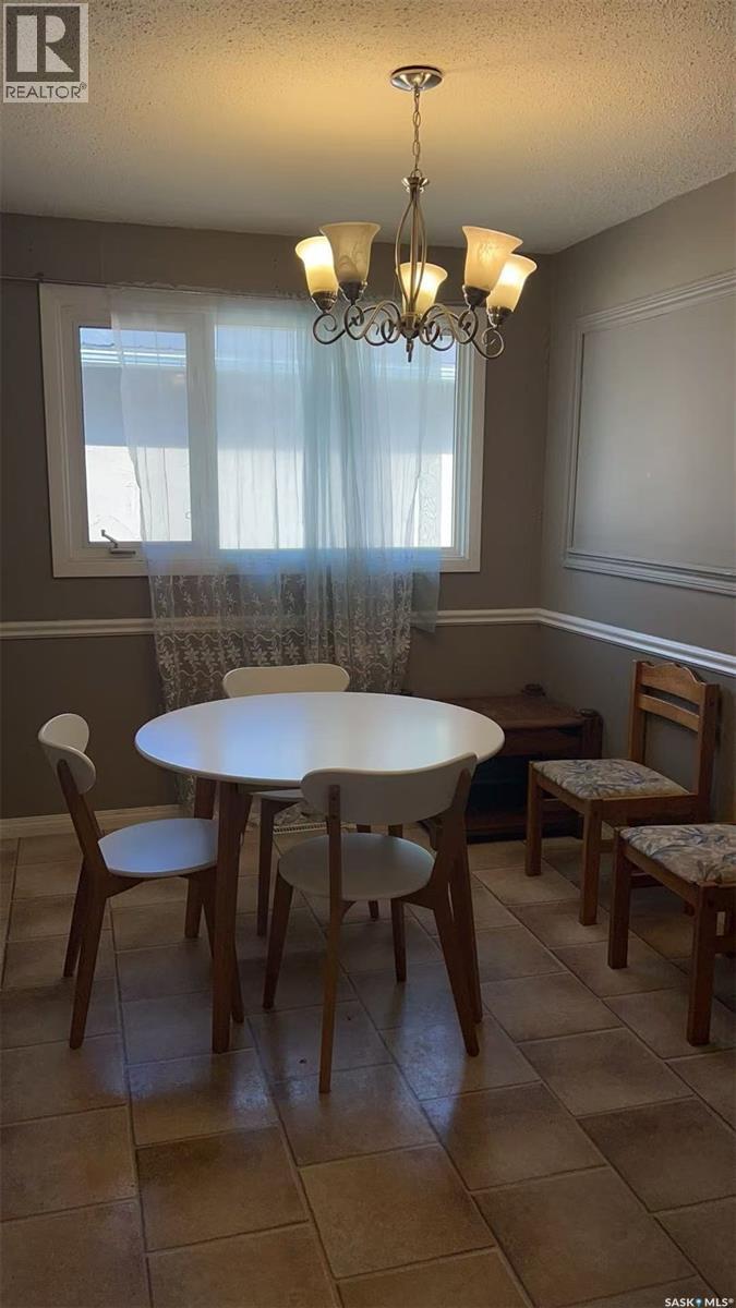 2 Deergrove Crescent, Regina, Saskatchewan  S4S 5L9 - Photo 7 - SK024975