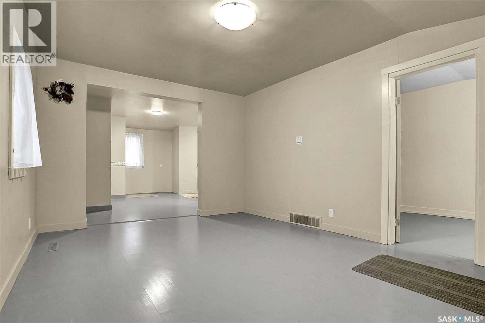 2234 Winnipeg Street, Regina, Saskatchewan  S4P 1H1 - Photo 8 - SK024961