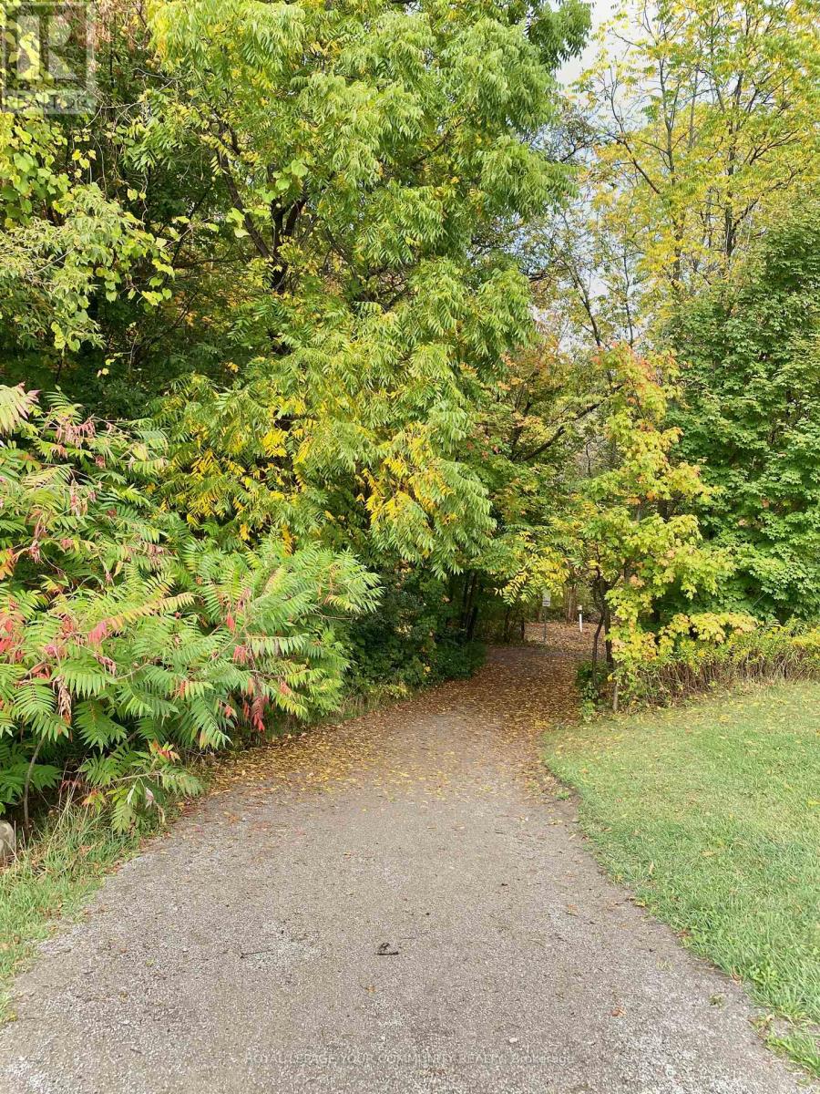 108 Orchard Heights Boulevard, Aurora, Ontario  L4G 2Z9 - Photo 43 - N12449026